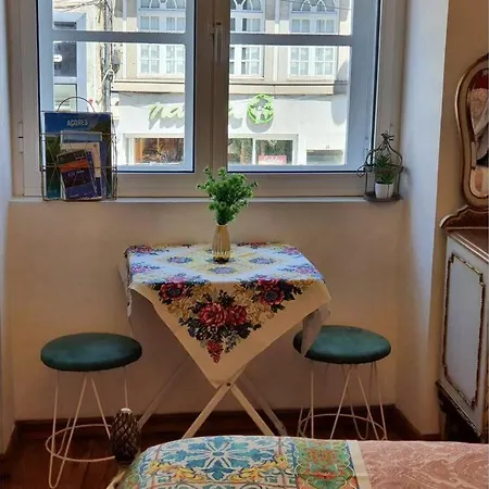 Charming Clerigos * Porto